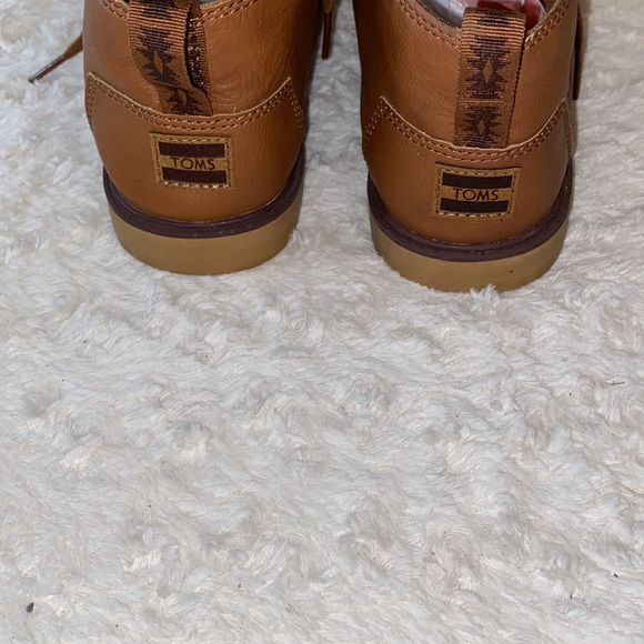 Boys Toms laced ups - Picture 3 of 4
